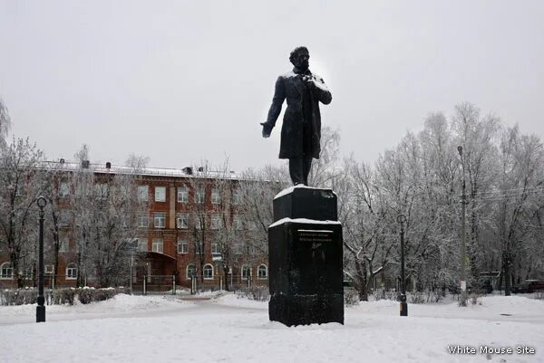 Орехово зуево площадь пушкина. Улица пушкина в орехово. Памятник пушкину в орехово-зуево. Памятники орехово-зуево пушкина. Памятник пушкину в орехово-зуево.