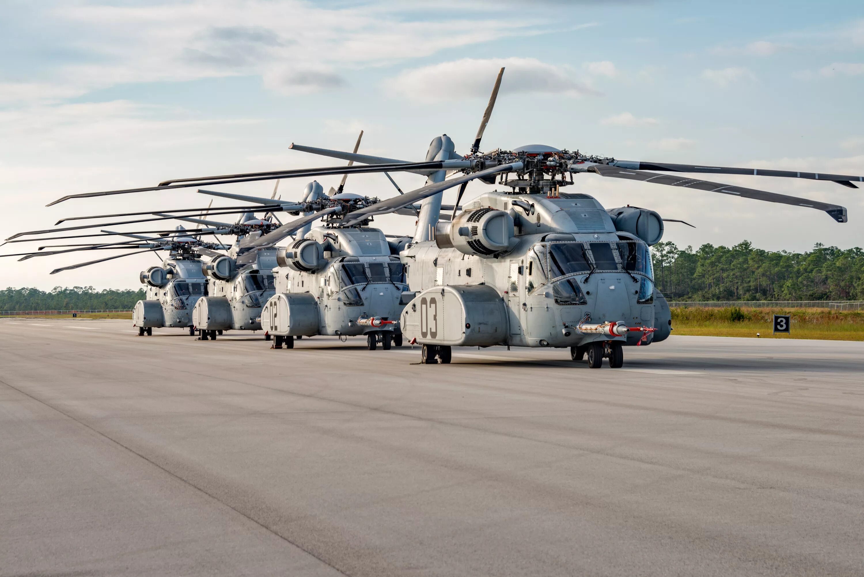 Лучший вертолет в мире на сегодняшний день. Вертолет ch 53k. ch-53k king stallion. сикорский ch-53. сикорский ch-53k king stallion.