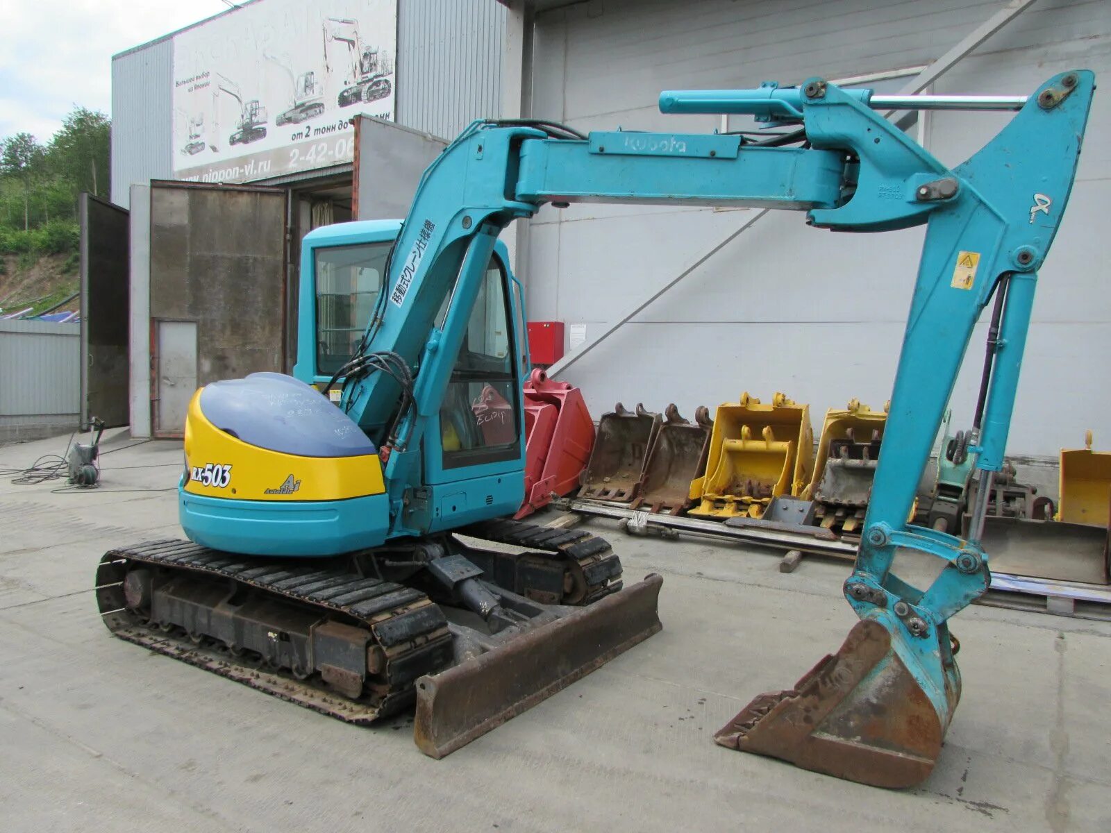 Кубота мини экскаватор rx503. Kobelco sk30sr. Японский гусеничный мини экскаватор Кубота. Мини экскаватор Кубота 5 тонн. Купить японский экскаватор