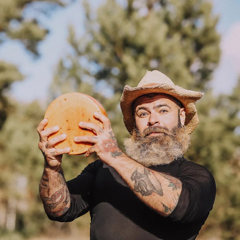 Чизмен оригинал. Шон чизмен актер. Чизмен оригинал. Чизмен вк. Тед чизман.