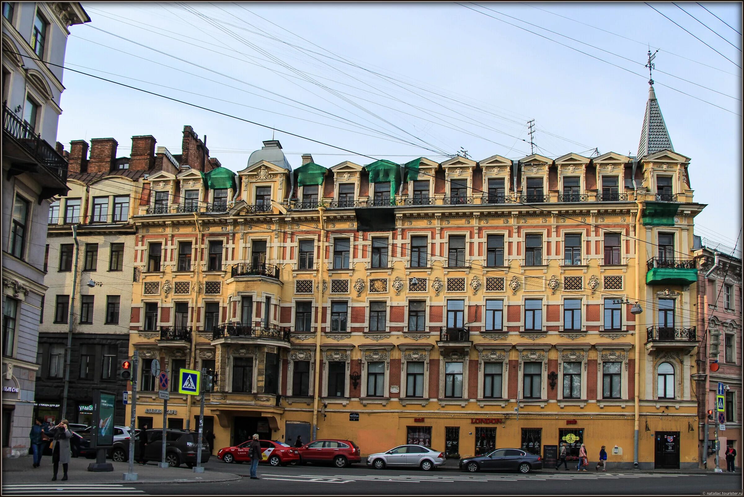 Улица римского корсакова петербург. Санкт-петербург, пр. Римского корсакова улица спб. Улица римского корсакова петербург. Проспект римского-корсакова санкт-петербург.