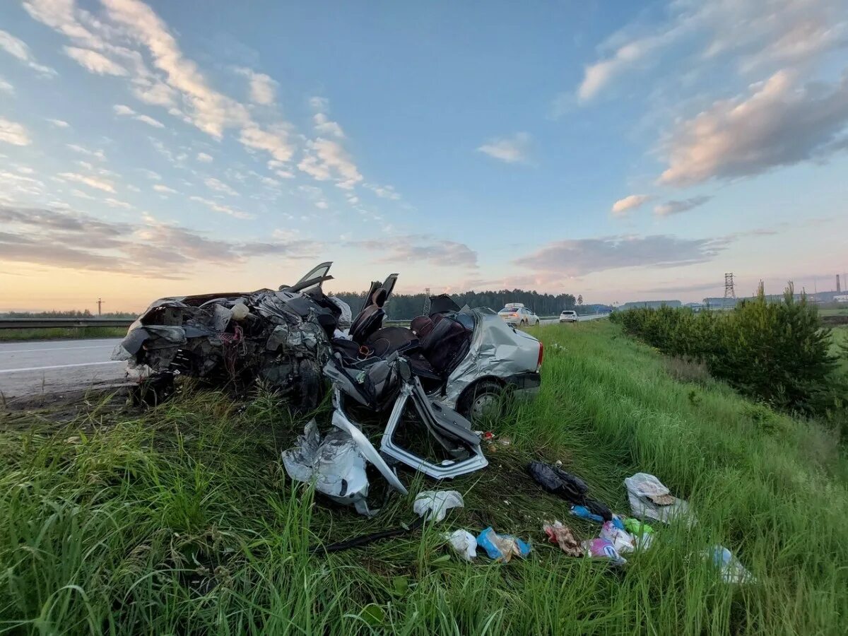 01 2024 на трассе. Авария на трассе м 5 северное оренбургская. Авария в мишкинском районе. Дтп 03. Авария в саратове 5 января 2023.
