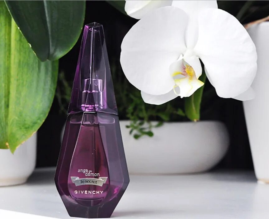 Demon le secret elixir. Ange ou Demon le Secret Elixir. Givenchy ange ou Demon. Givenchy ange ou Demon le Secret. Ange ou Demon le Secret Elixir 100 ml.