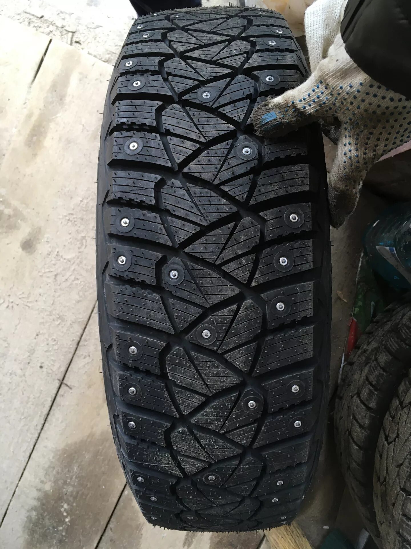 Goodyear ultragrip 600 195/65 r15. Goodyear ultragrip 600. Goodyear ultragrip 600 185/65 r15. Goodyear ultragrip 600. Goodyear ultragrip 600 185/65 r14.