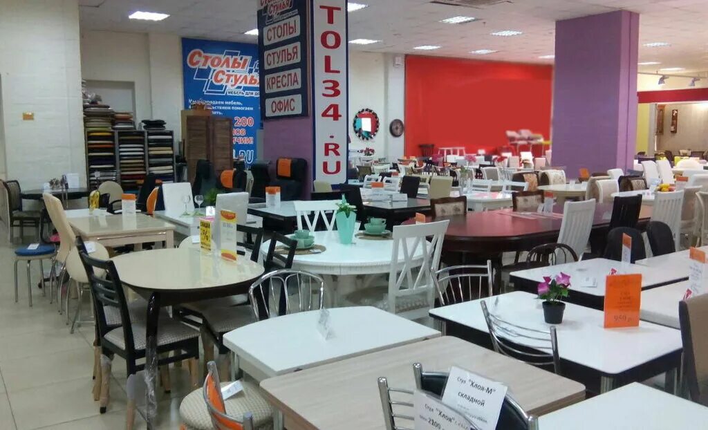 интерьер салона кухонь. мебель молл кухня. мебель молл кухня. кухни бостон шпон эбен. кухни 9кв м стиль хайтек.