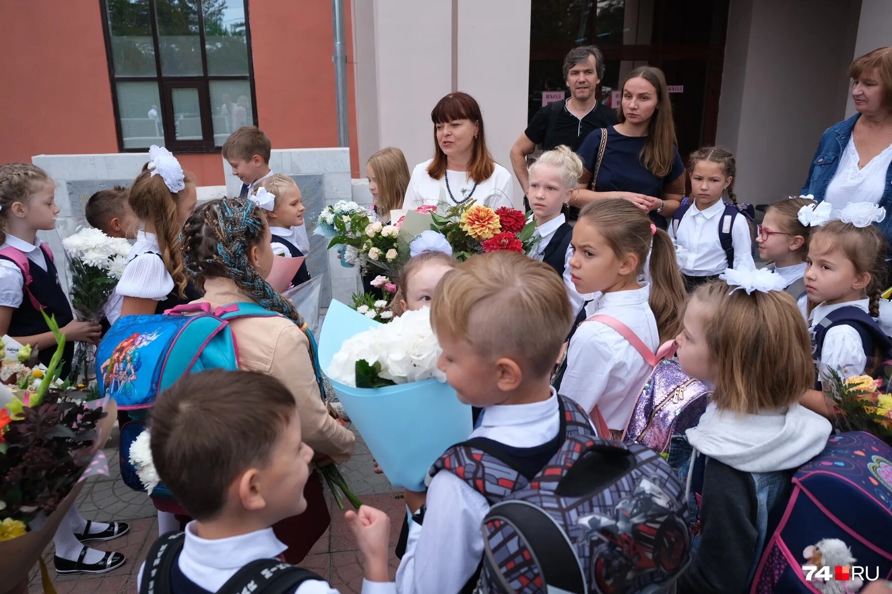 Школьник Челябинск. Крутые школы в Челябинске. Школа 100 Челябинск. Школа 69 Челябинск.