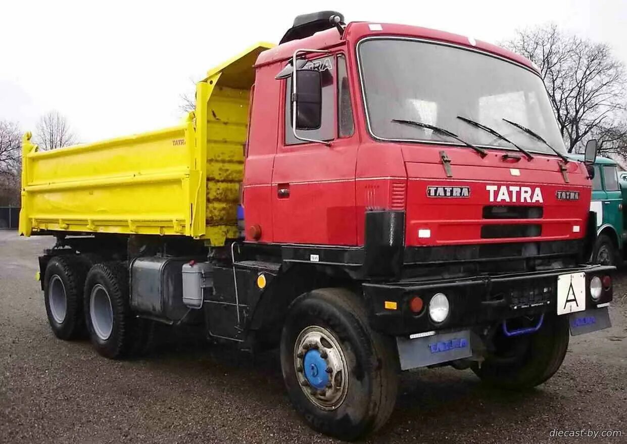 Татра фото самосвал. Tatra 815 самосвал. автомобиль татра 815. татра 815 самосвал новый. татра южанка.