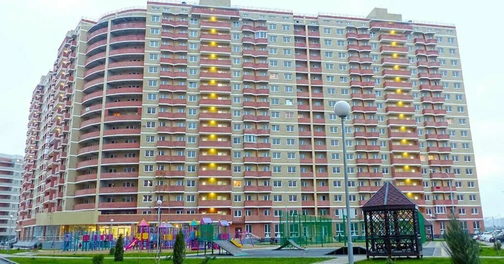 Командорская 3к2. Жк видный краснодар. Краснодар, командорская улица, 1/3. Краснодар командорская индекс. Краснодар, командорская улица, 1/3.