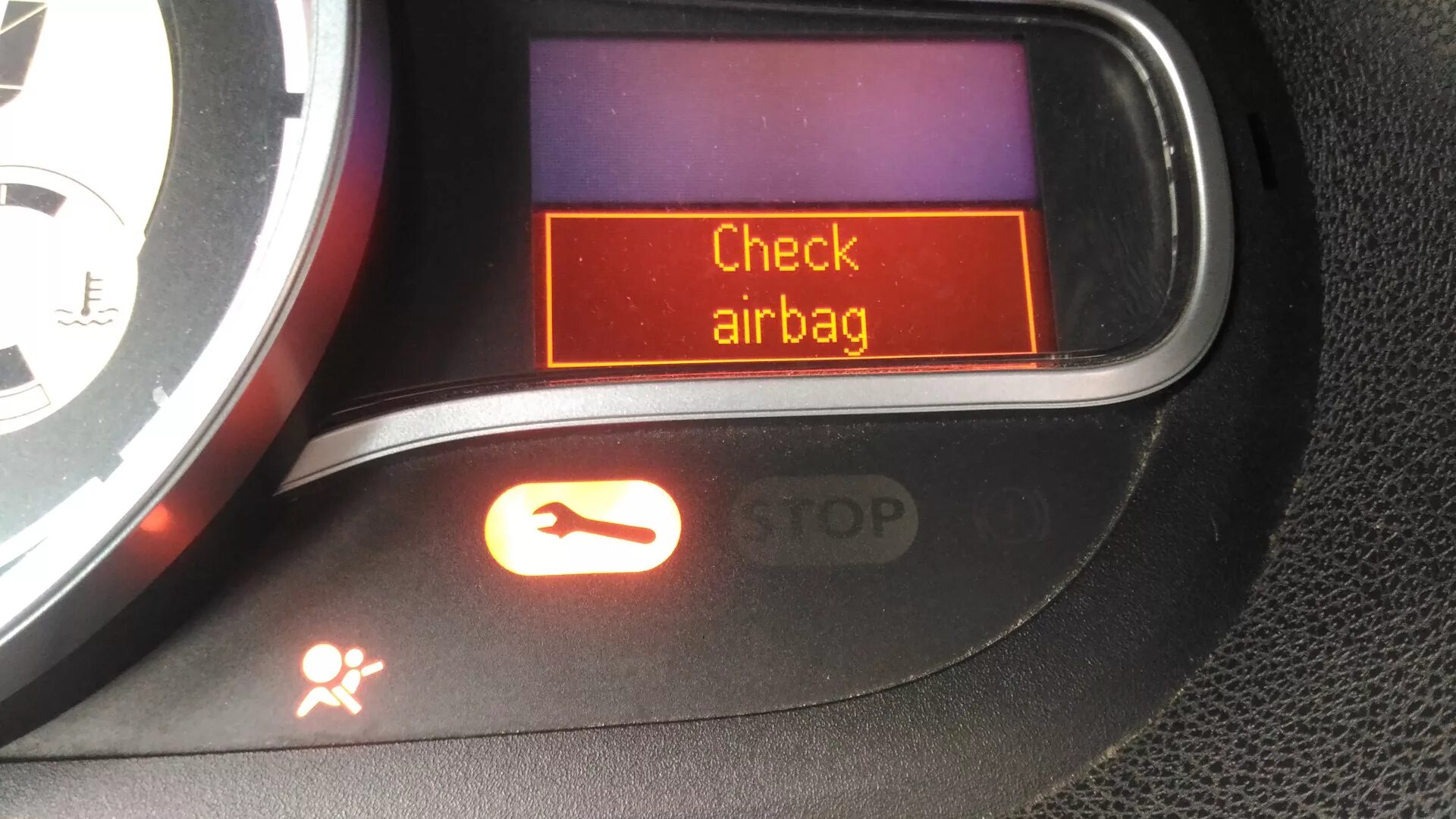 Check airbag Рено Меган 3. Чек Рено Меган 3. Чек Рено Меган 2. Check airbag Рено Меган 2. Скинуть ошибку рено