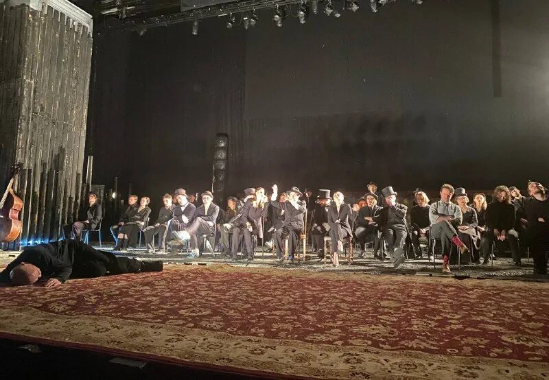 р сатирикон бутусов. спектакль р бутусова сатирикон.