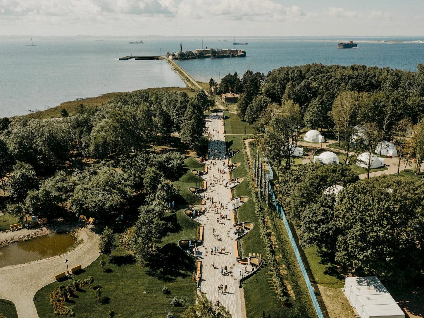 Музей остров фортов. Кронштадт парк остров фортов. музейно-исторический парк, кронштадт. музейно-исторический парк «остров фортов». музейно-исторический парк остров фортов в кронштадте.