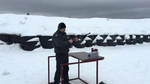 Все бегут стреляют