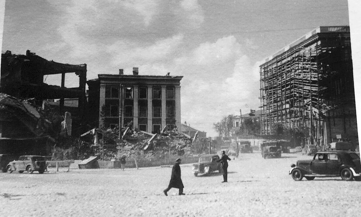 Смоленск 1941 год. Смоленск после войны 1941-1945. разрушенный смоленск 1941. смоленск в годы великой отечественной войны 1941-1945. смоленск в годы вов.