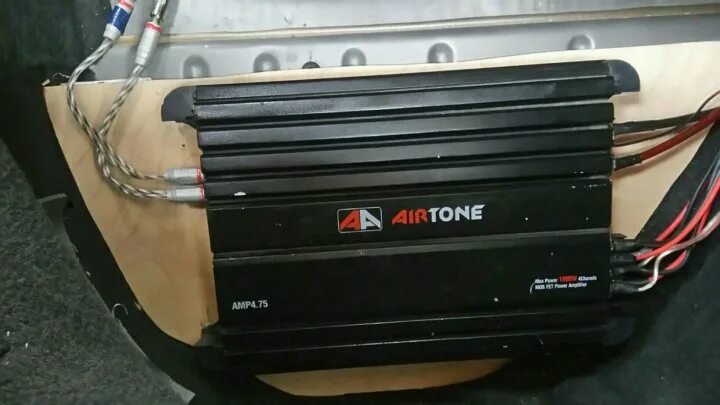 AIRTONE amp 4.75. Hoton усилитель 75w. Усилитель amp 4.100 Pro внутри. Усилитель AIRTONE.