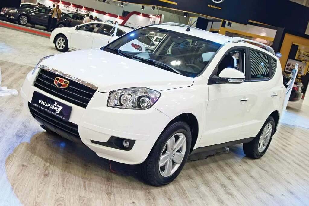 Китайский автопром. Китайский автопром джили. Китай автомобили. Лифан х60 2011. Китайские омомдо в россии.