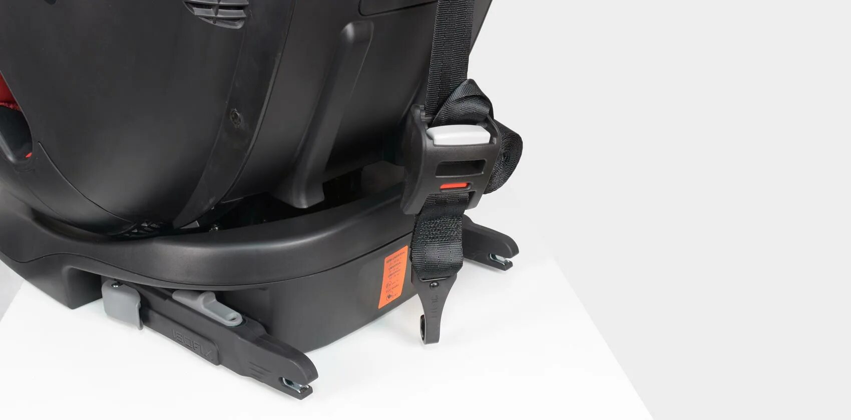 Isofix i size. Isofix i size