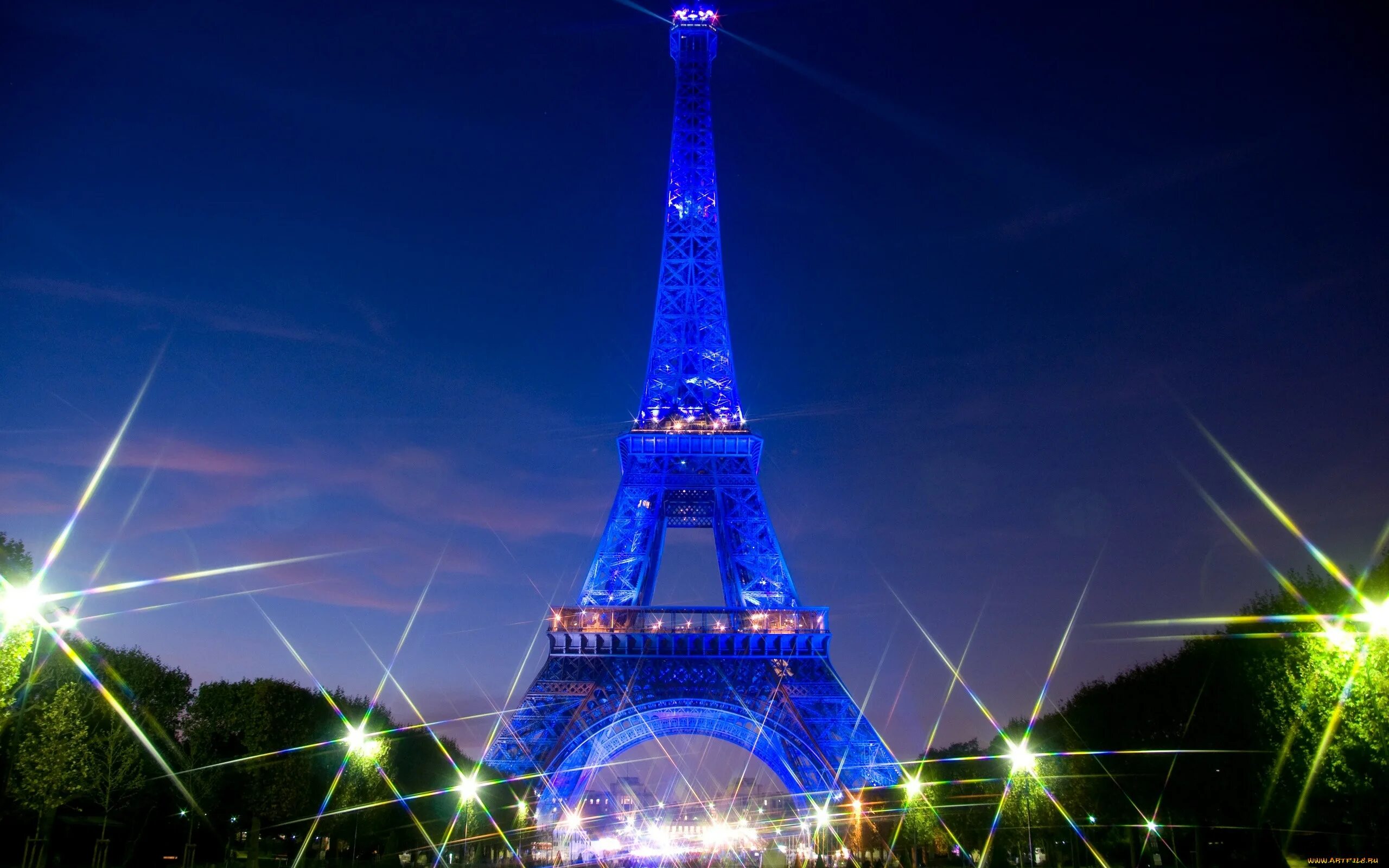Eiffel blue