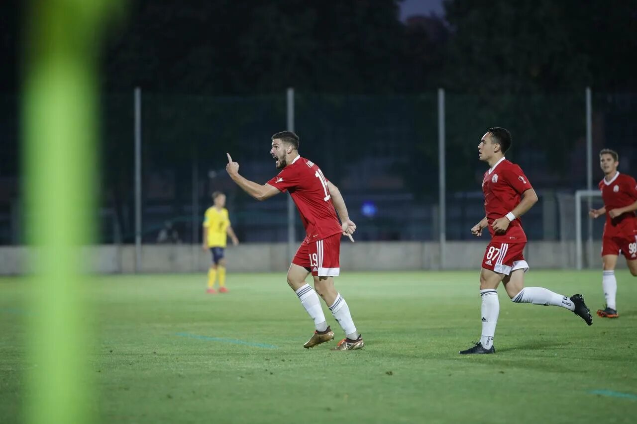 Форма амкала 2021. Прокопенко амкал. Амкал футбольный клуб. Амкал алания. Амкал алания.