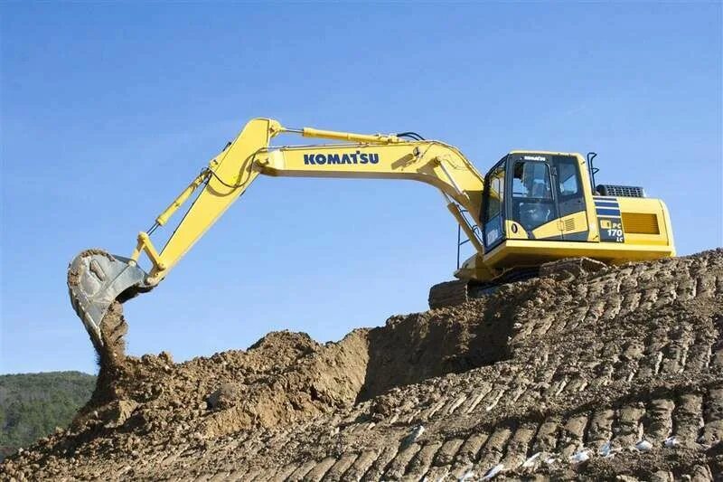 Экскаватор представляет. Komatsu pc170 lc. экскаватор гусеничный коматсу. экскаватор komatsu. новый уровень экскаватор.