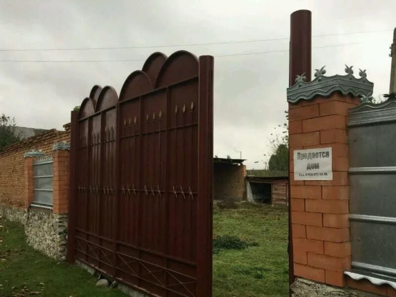 Дачи в нальчике. 63 сад в нальчике. Новый квартирный дом в майском кбр. Недорогие дома в с. Кбр дачи на 27км.