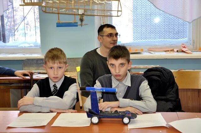 Устиновская сют. Станция юных техников. Сют омутнинск. Станция юный художник. Сют нязепетровск.