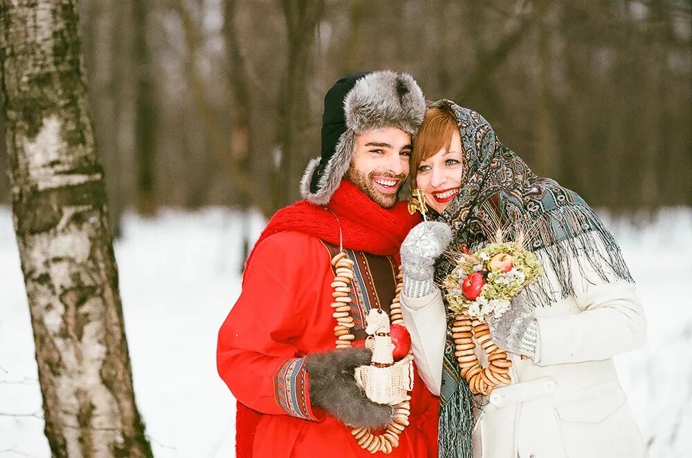 Зимняя свадьба в русском народном стиле. Свадьба в русском стиле зимой. Фотосессия в русском народном стиле. Фотосессия в русском стиле зимой. Бывшая жена зимы