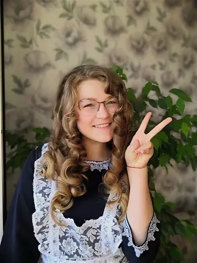 Видео аня старых. Видео аня старых. Видео аня старых. Аня старых модель. Anny magic обои.