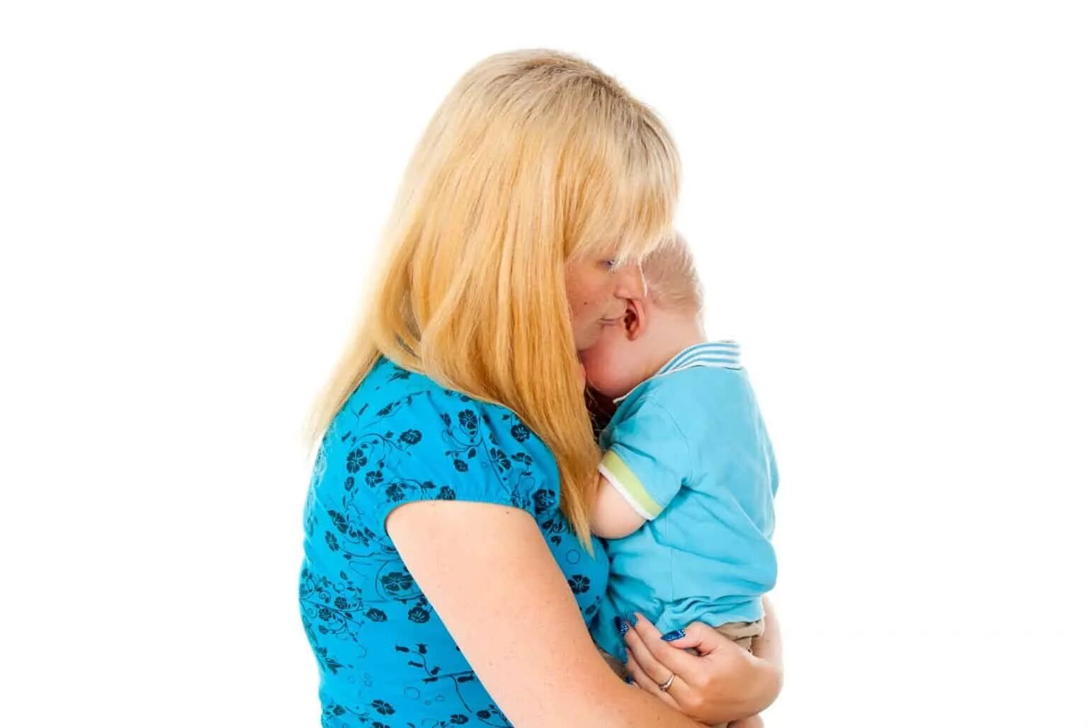 Сон обнимать плачущую маму. Мать успокаивает сына. Женщина обнимает ребенка и плачет. Мама укладывает ребенка спать. Мать одиночка эстетика.