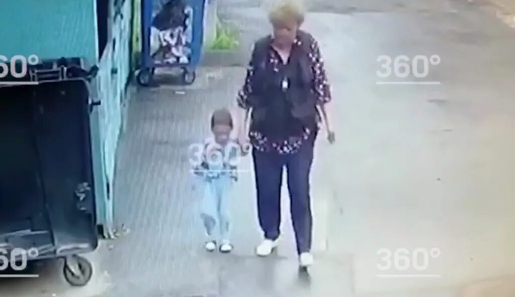 Усыновление двойняшек. Девочка жила в сундуке 12. Мужбюа детей юрич гагарина. Реалити шоу беременна в 16. Мужское женское младенец.