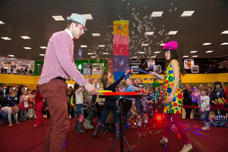 Сити молл время работы. Новокузнецк, ул. Сити молл санкт-петербург пионерская. Новокузнецк. Сити молл синема 5.