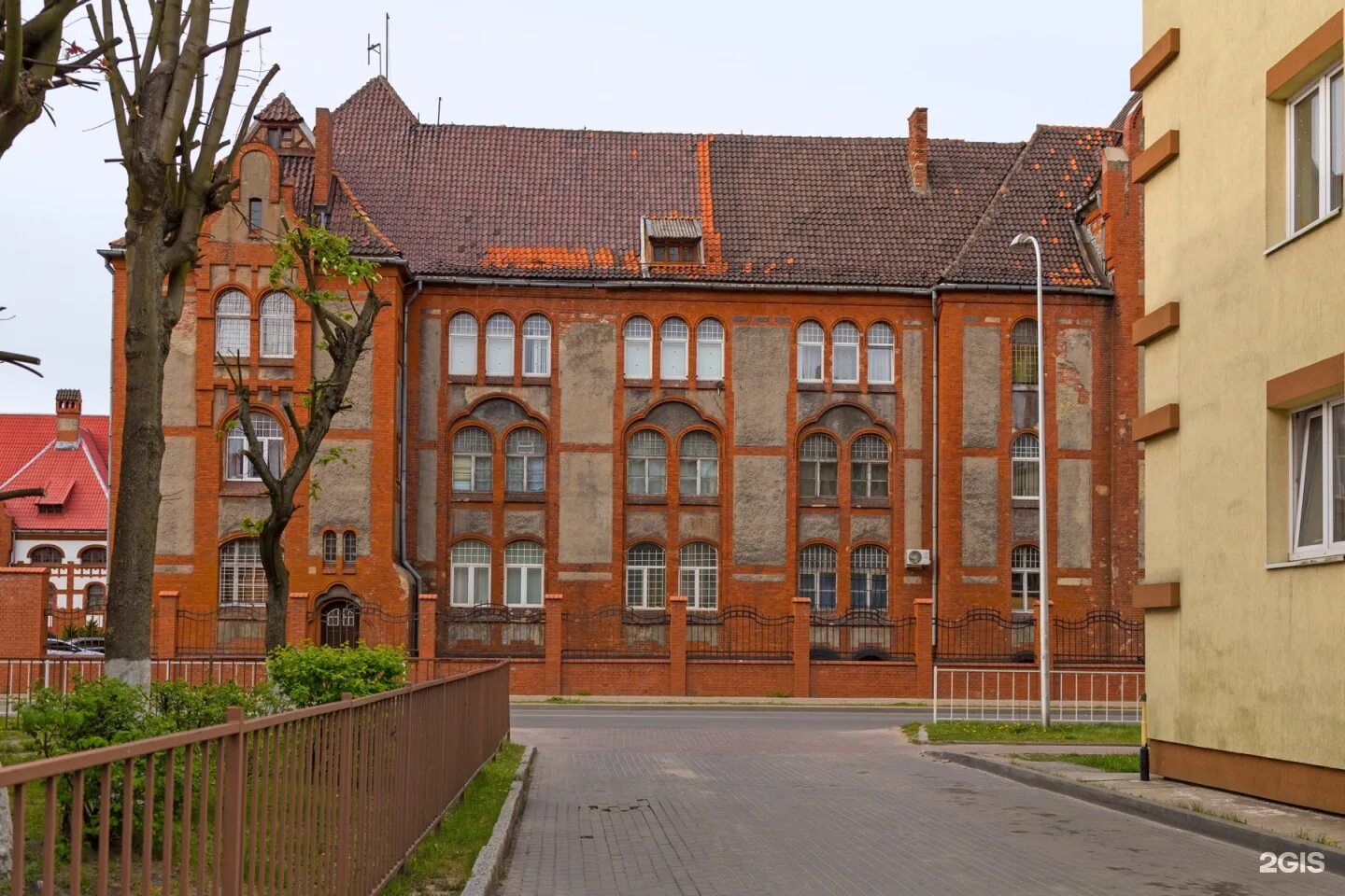 Музей балтийского флота в балтийске. Балтийск и балтийская коса. Балтийск калининградская область казармы. Балтийск два. Балтийск (калининградская область) города калининградской области.