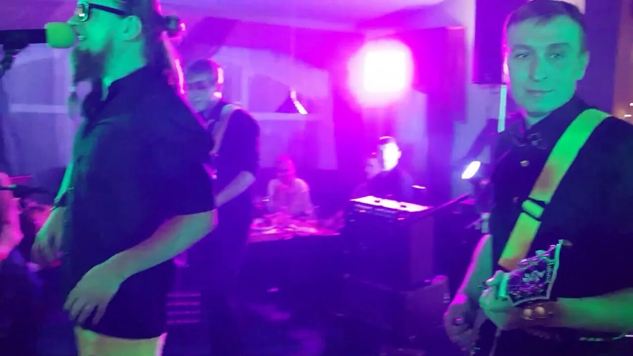 Ульяновская рок-группа питон. Питоны 3000 пенза. Питоны 3000 5000 рублей. Ульяновская рок-группа питон. Питоны группа.