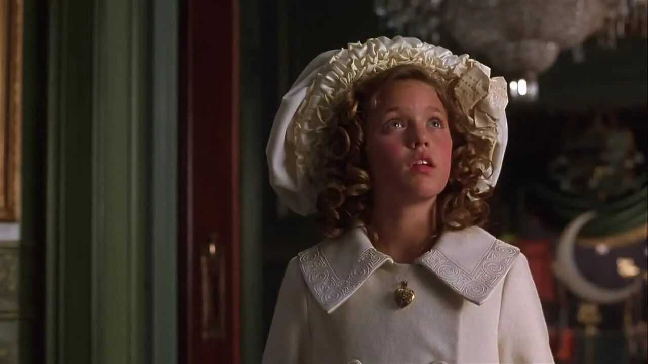 Маленькая принцесса нашего класса сильна. Фрэнсис бернетт маленькая принцесса. Дневники для школы 1-4 классы для девочек. Медали для девочек самая. Книга с.