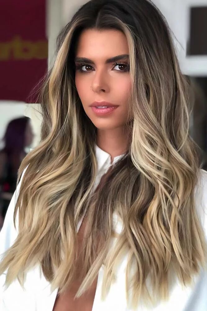 18 Medium Length Hairstyles for Thick Hair Balayage hair, Hair lengths, Thick ha