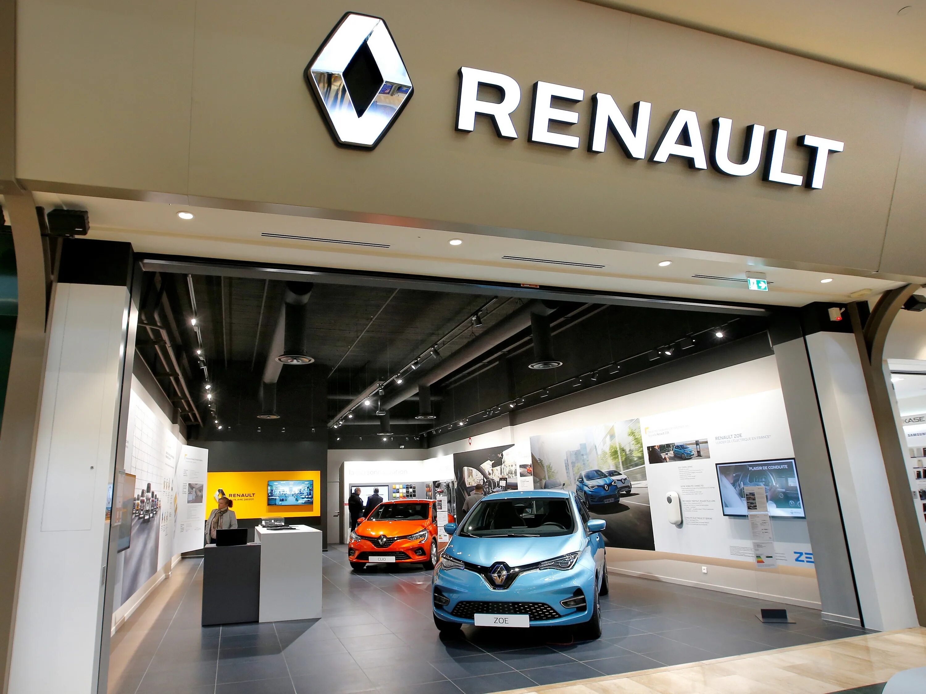 Французская renault