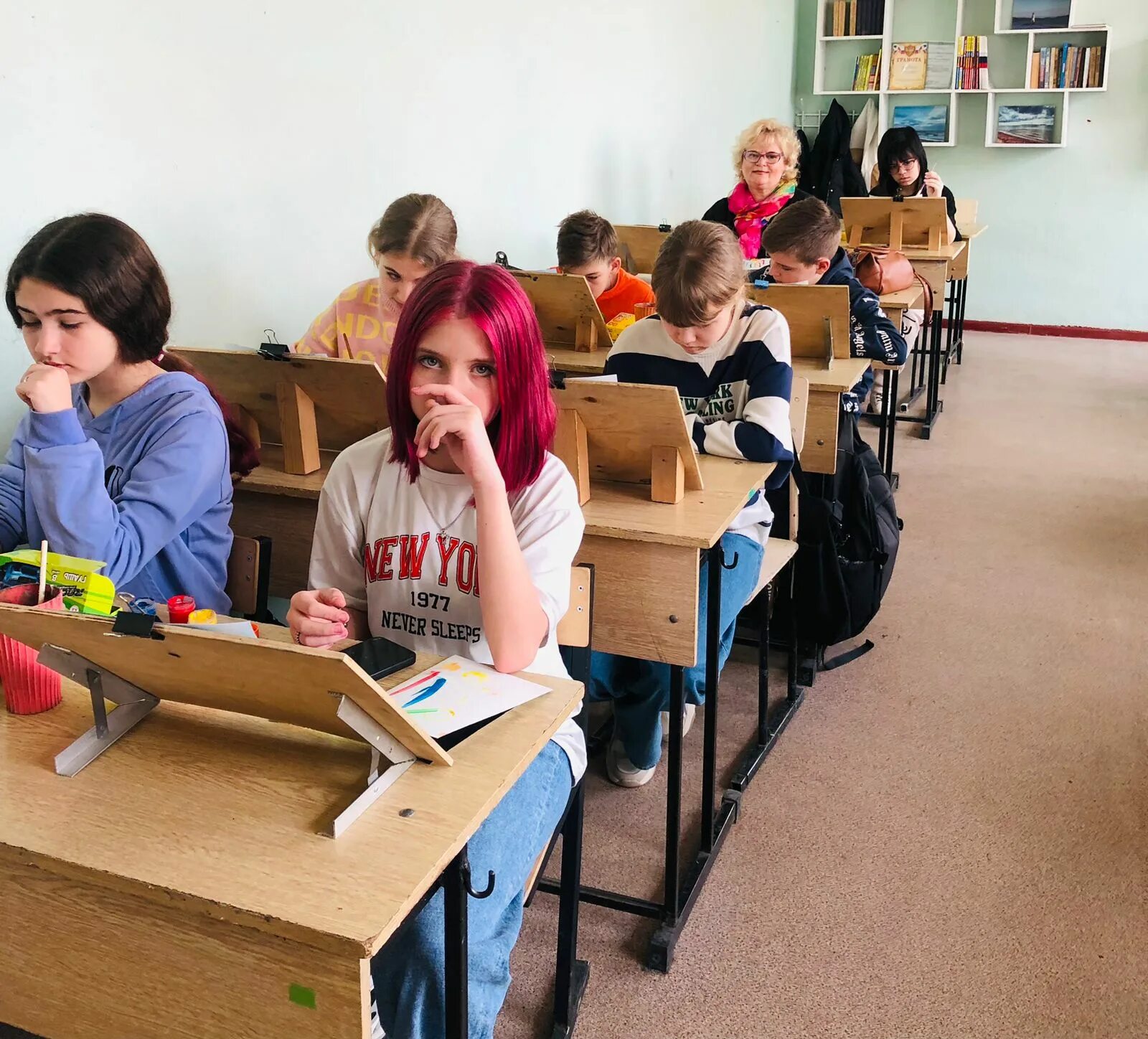 артемовский колледж сервиса и дизайна. артемовский колледж сервиса и дизайна. артемовский колледж сервиса и дизайна. артем, кирова 93. артемовский колледж сервиса и дизайна.