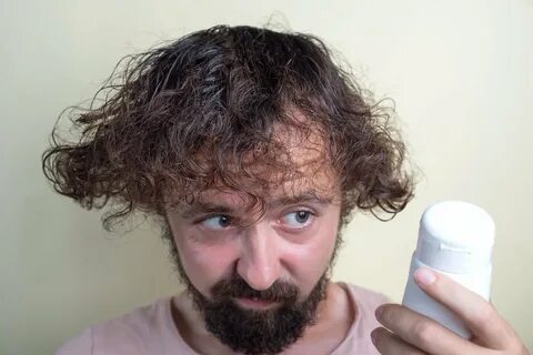 Возбудил парня грязным