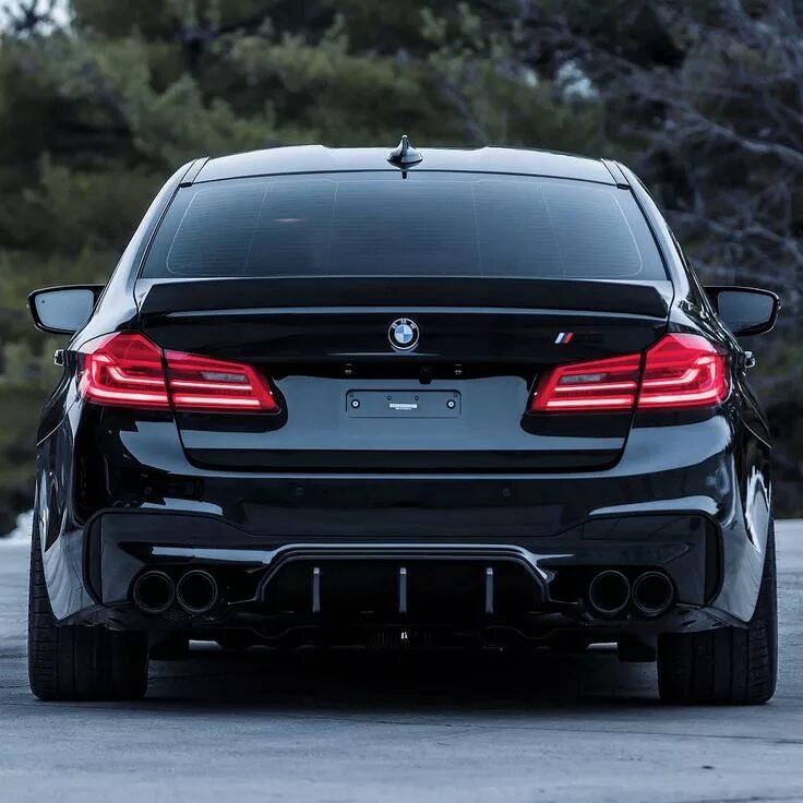 Выбираем задний диффузор - BMW 5 series (F10), 2 л, 2012 года стайлинг DRIVE2