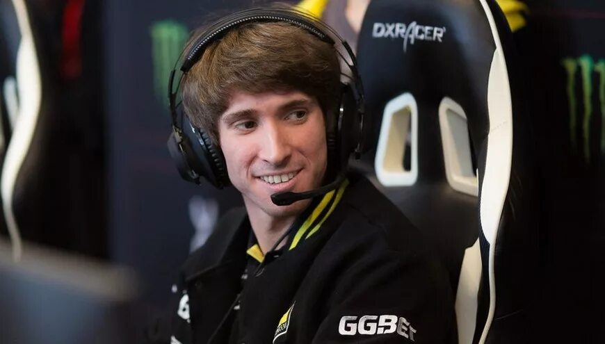 Лицо денди. Денди дота 2. dendi ишутин.