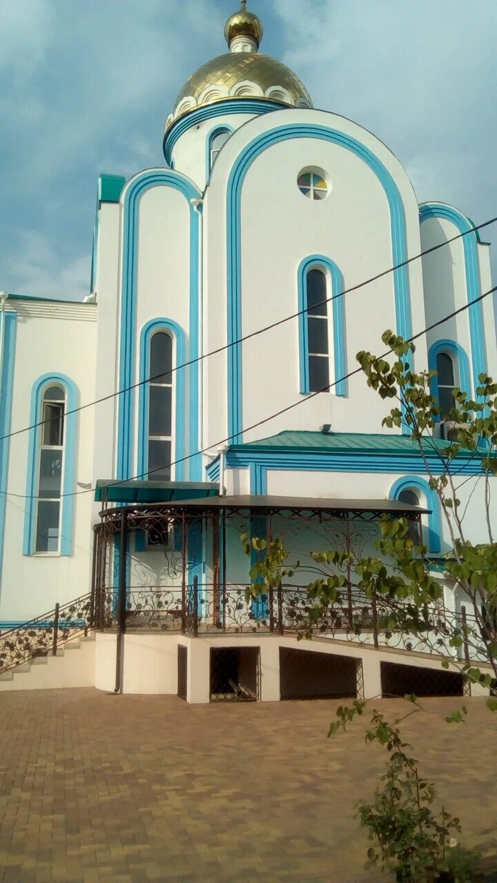 церковь на стасова в краснодаре. свято покровский храм на стасова краснодар. храм покрова пресвятой богородицы краснодар. церковь покровская покровская краснодар. покровская церковь краснодар.