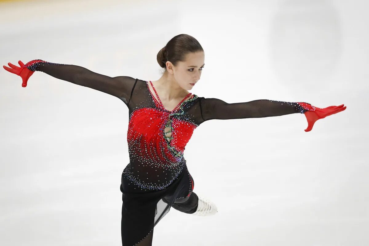Камила валиева пекин 2022. Камила валиева фигуристка. Камила валиева 2022. Камила валиева фигуристка 2022. Валиева лучшая фигуристка.