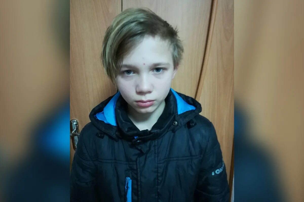 13 Летний мальчик. 13 Летний парень. Малолетний мальчик. Фото 12 летнего мальчика.