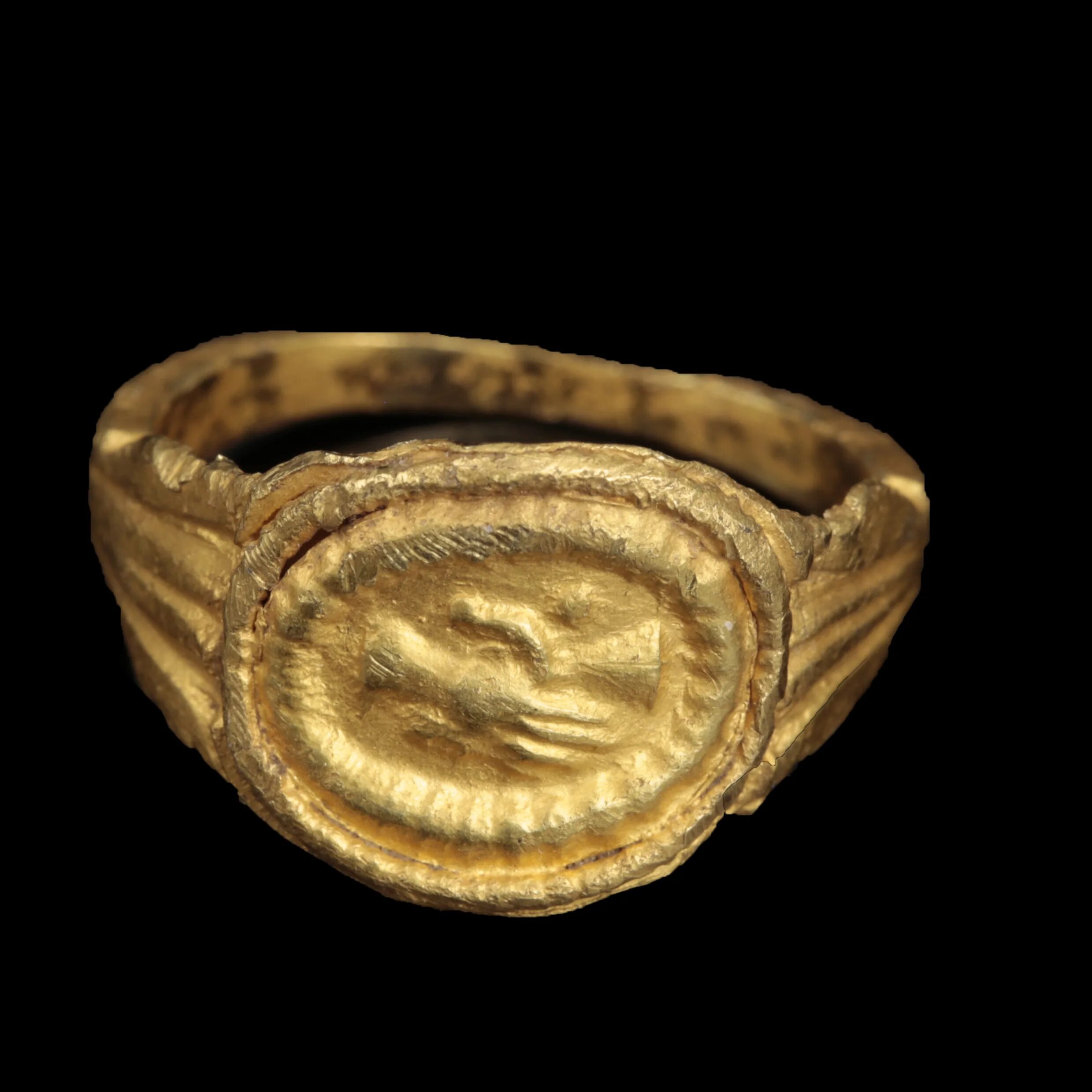 Бронзовое кольцо история обычной семьи 27. Roman Gold Ring. Ancient Roman Gold Jewelry. Кольцо история возникновения.