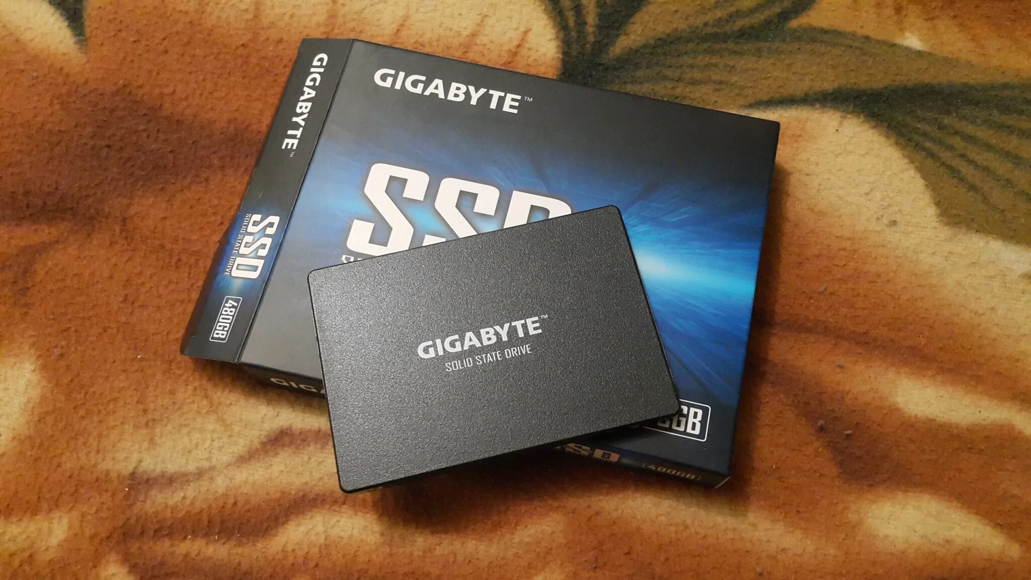 480 ГБ 2.5" SATA накопитель Gigabyte. SSD диск на 480 ГБ. Gigabyte GP-gstfs31480. Ссд диск Тесла 480гб.