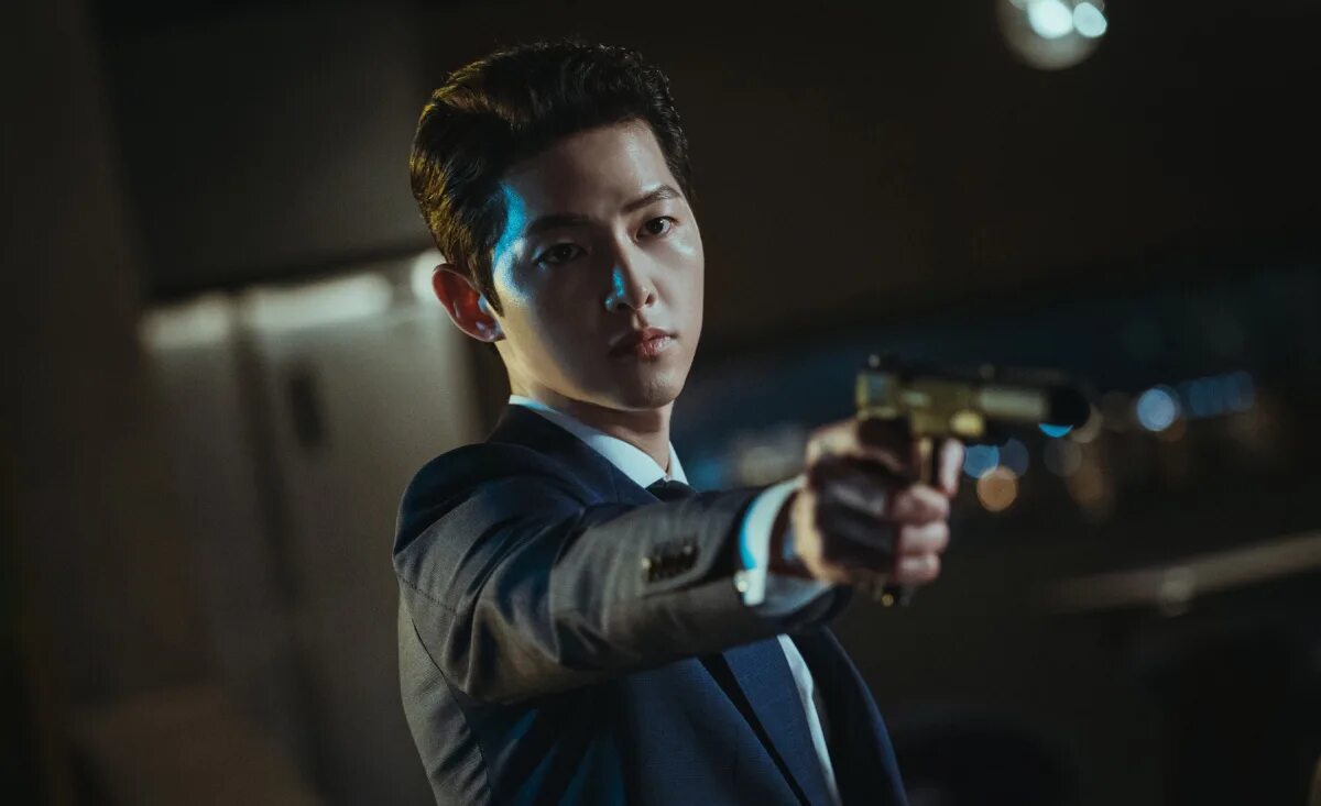 Дорама винченцо парочка. Винцечо дорама. Винченцо дорама 2021. Со джун ки винченцо. Хваюги корейская одиссея.