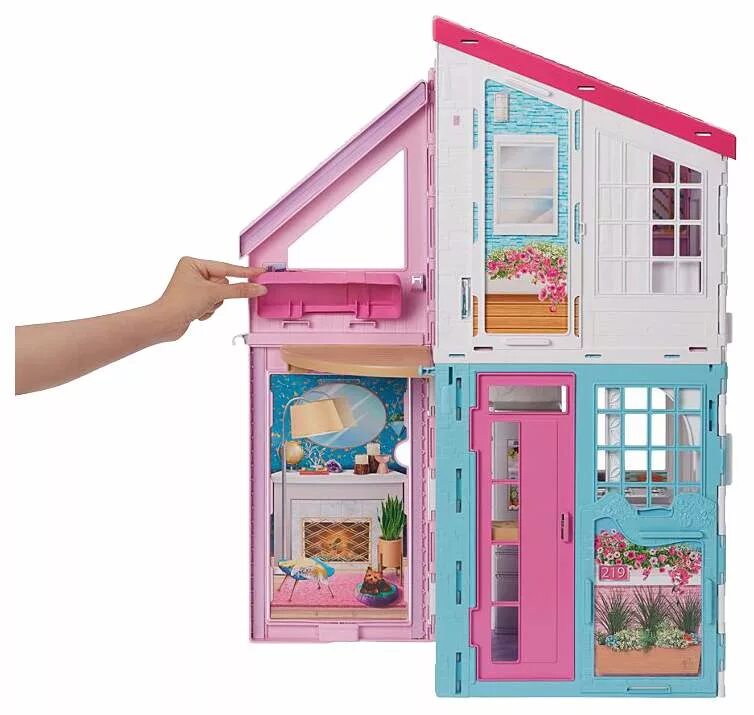 Домик для кукол "Барби" - Дом Малибу, 6 комнат, 25 аксессуаров Mattel - характер