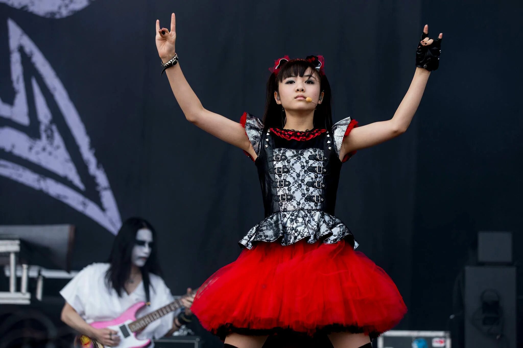 Babymetal 2020 участницы. Txt kpop группа. Группа babymetal 2017. Моа кпоп. Babymetal состав.