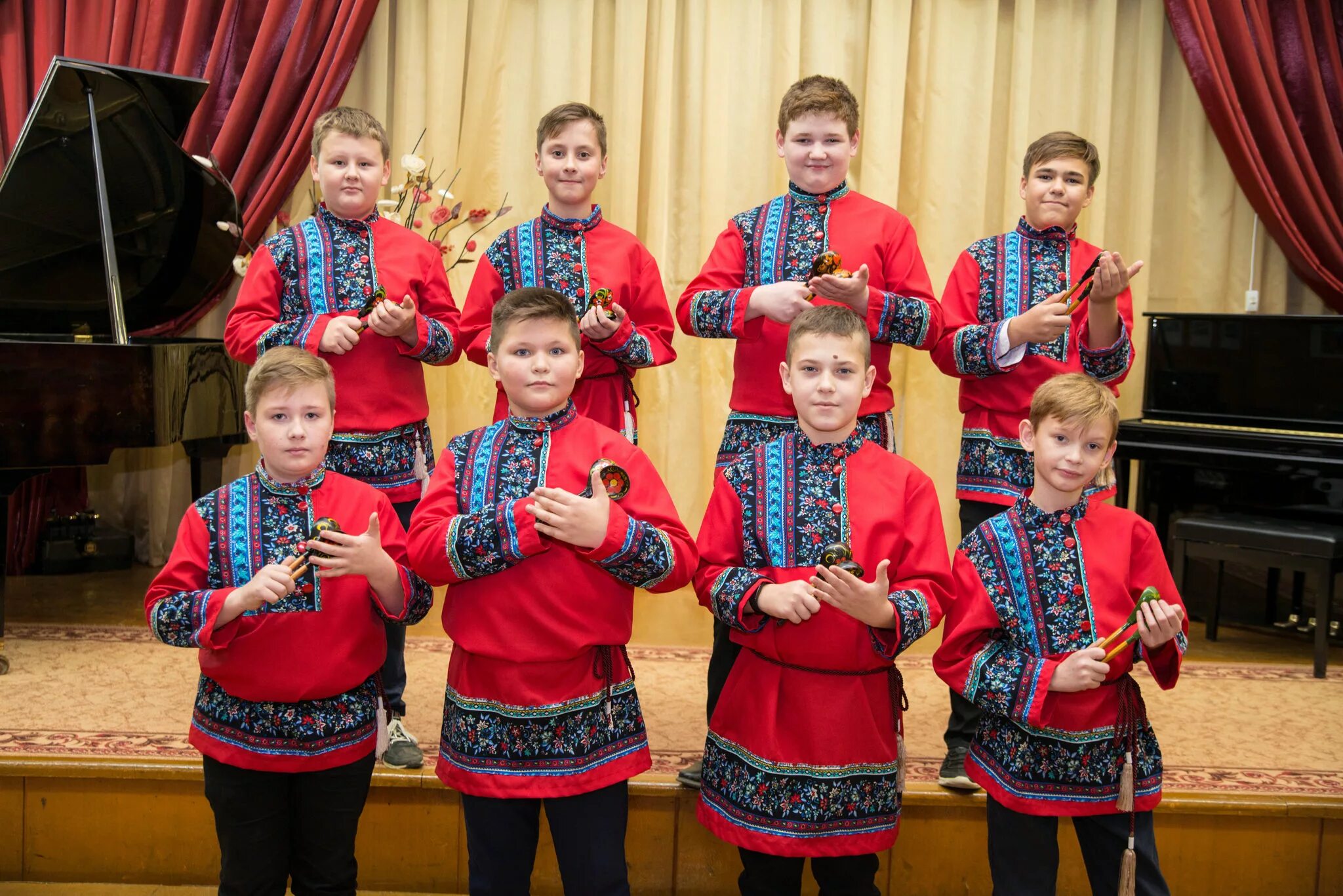 Оркестр ложкарей. Оркестр ложкарей. Ансамбль нижегородские ложкари. Оркестр ложкарей. Ложкари задоринка домодедово.
