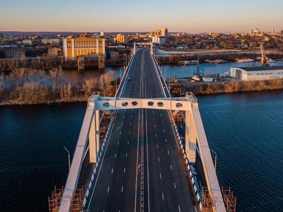 Таран моста. Фрунзенский мост Самара. Фрунзенский мост через реку Самара. Самара мост через Самарку. Мост Фрунзе в Самаре.