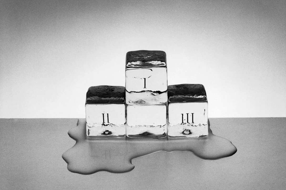 Испанский фотограф чема мадоз. Chema madoz фотографии. Chema madoz фотографии. Chema madoz фотографии. Чема мадоз (chema madoz).